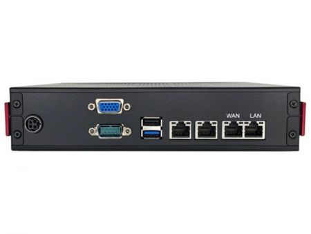 コンパクトなインテル ネットワーキング PC に 4 x LAN、1 x ペア LAN バイパス、TPM、3G を搭載