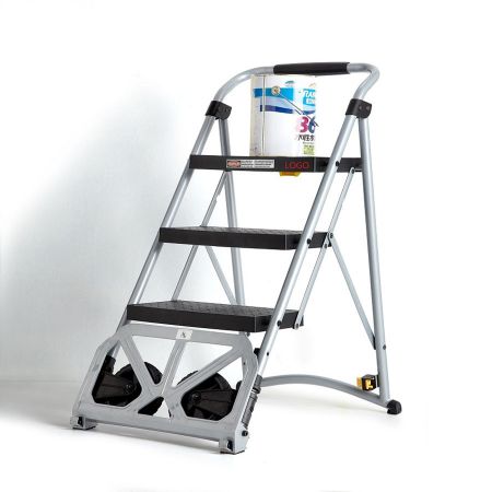 Functionele ladder en stalen trolley voor twee doeleinden