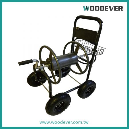 Carrello portatile per avvolgitubo in metallo Carrello per attrezzi da giardino con pneumatici tutto terreno in gomma resistente per la fornitura all'ingrosso a fattorie e cortili - La WOODEVER Garden Cart Factory ha oltre 20 anni di esperienza nell'esportazione di carrelli per tubi, offrendo agli acquirenti globali le soluzioni di carrelli più adatte e prezzi all'ingrosso competitivi.
