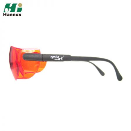 Adjustable Temple Type Protection Eyewear