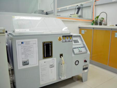 8. 鹽水噴霧試驗機