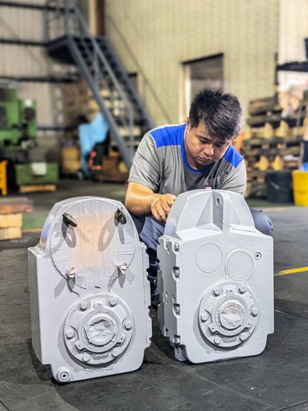 輸出輥輪齒輪箱