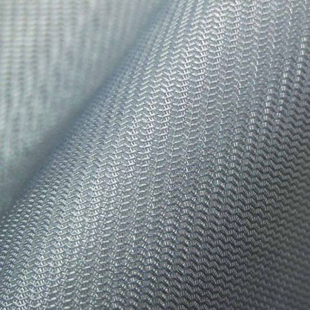 C047-再生W紋半透明網布 — 透氣網布， 透光度≈55%厚度， 100%再生滌綸 (回收聚酯纖維)
