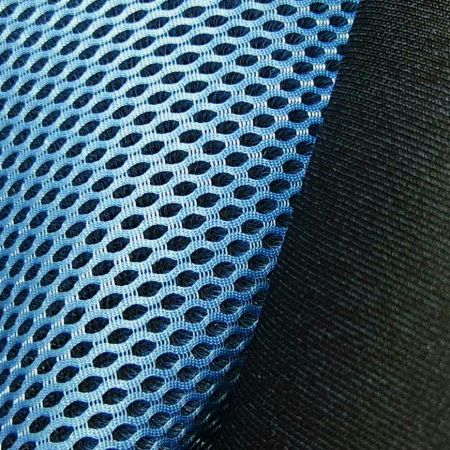 DT167-2-再生波浪紋三明治網布– 透氣網布, 厚度 3.5mm, 100% 再生滌綸(回收聚酯纖維)