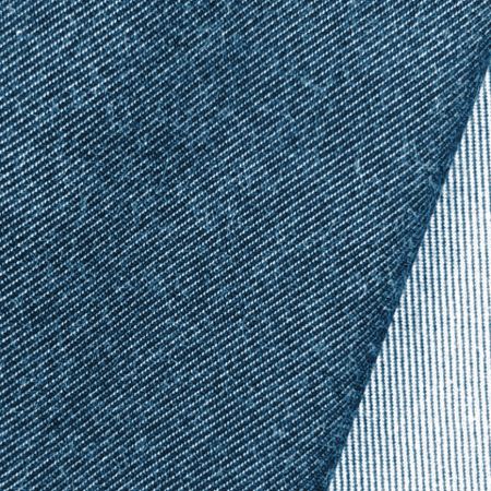O têxtil, embora durável e robusto, possui um design único que se mistura com o algodão BCI e entrega consciência ambiental