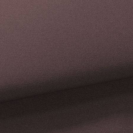 Tissu laminé, imperméable, coupe-vent et respirant, avec une haute perméabilité à l'humidité.