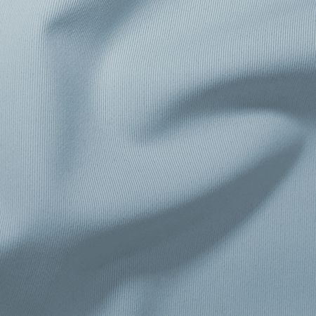 Tissu laminé, imperméable, coupe-vent et respirant, avec une haute perméabilité à l'humidité.