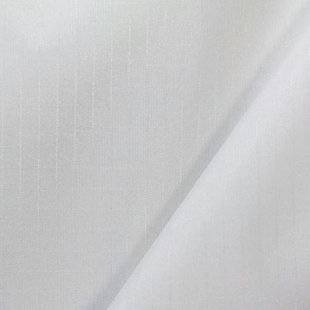 NL1271SS-3_Diseñado para la élite: Capas ultraligeras 10-40D que reducen el peso de la mochila sin comprometer la durabilidad alpina