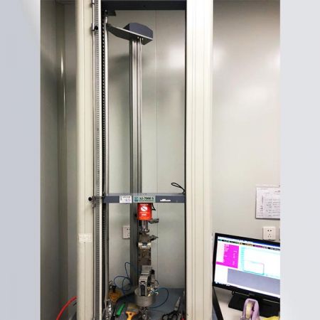 Универсальная испытательная машина