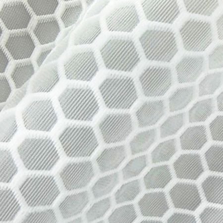 Recycled Functional 3D Spacer Mesh