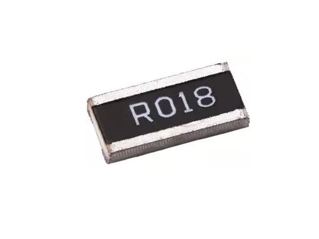 RESISTANCE À CHIP DE QUALITÉ AUTOMOBILE (TERMINAL LARGE) (Série CRW..A CRW20FA4--44K2)