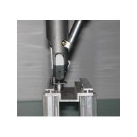 Ví dụ ứng dụng 7: Kẹp vít cho lắp ráp khung