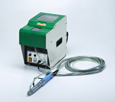 Alimentador Automático de Parafusos com Design de Ativação por Alavanca - Alimentador Automático de Parafusos com Design de Ativação por Alavanca (Modelo: CM-40T) (Volume: M3 x 15 2000 pcs) (Capacidade: 30 pcs/min)