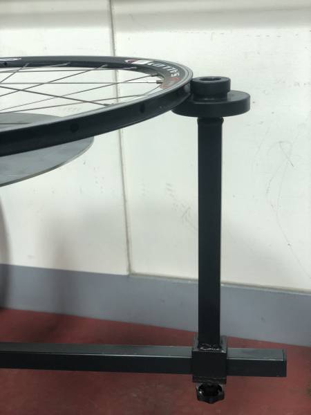 CM-T2 Wheel Building Stand with Screwdriver Set – Close-up View