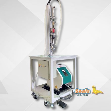 Single Axis Automatic Screw Feeding - Single axis automatic screw feeding(model: CM-100)