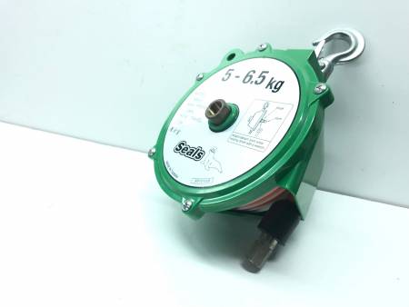 THB-6.5 Spiral Hose Balancer–Rear Air Outlet and Mounting Base Close-up