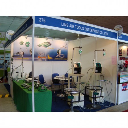 2010 越南汽机车暨零配件展展示全系列产品
