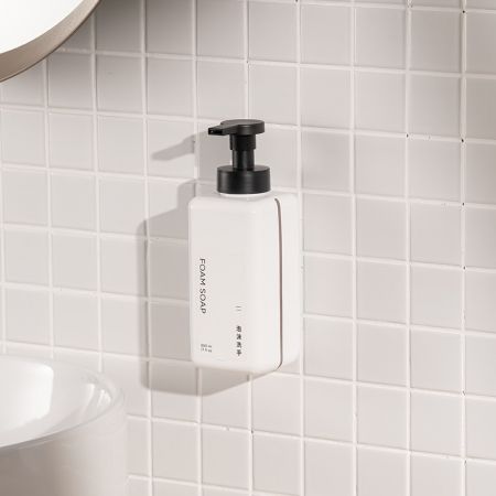 Бутылка с пеной с антиворовским настенным кронштейном