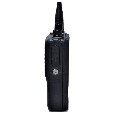 Radio portable numérique RL-D800-DMR gauche