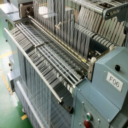 Máquina de tejer de ganchillo DH 750-3B elástica y no elástica en plena producción