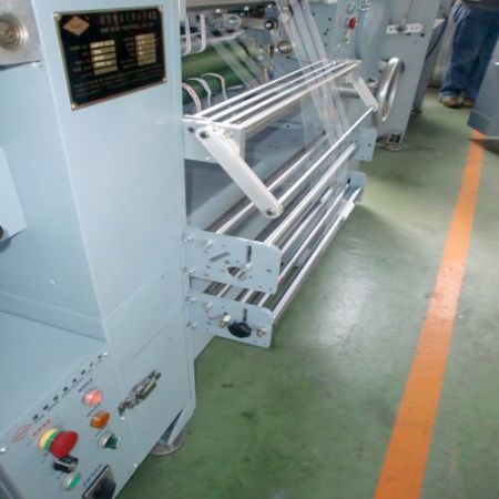 Tegangan Benang Warping Otomatis dari Mesin Rajut Crocheting Jarum Kompaun Lockstitch 608-RLSN