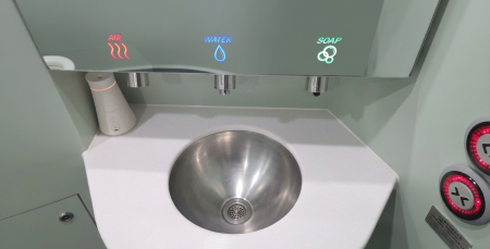 A Luxus Utazás Felemelése: Hokwang Tükörszekrény Autó Kézi Mosó Állomás a Tajvani Vasút „HAIFENG” Turisztikai Vonatához - InnoWash Autó Kézi Mosó Állomás a HAIFENG Turisztikai Vonat számára