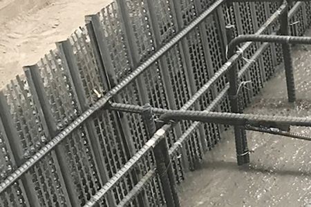 High Ribbed Formwork - Pre-Galvanized Steel SKRF26 high-ribbed formwork can be used to create forms for concrete components such as bridge piers, support structures, and tunnel walls