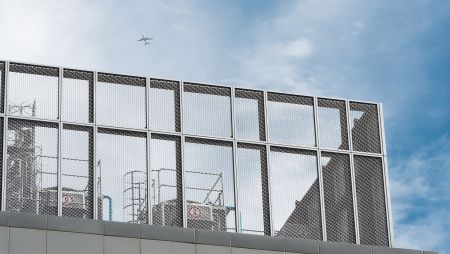 Architectural Fencing - New techniques and innovative applications of expanded metal mesh make buildings unique