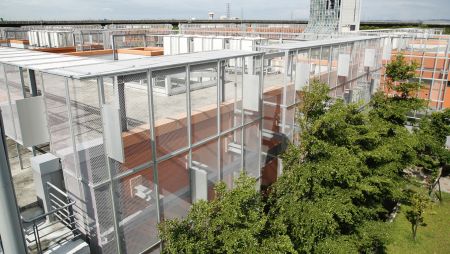 They can be used to create a roof covering that not only protects the building from the elements, but also allows natural light to enter, creating a bright indoor environment.