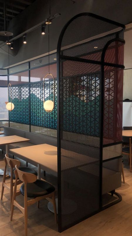 Central - Kaifun Together - SK type Expanded mesh can be used to create stunning interior designs