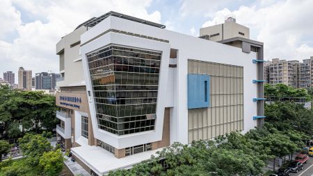 Central - Nantun Civil Sports Center - The innovative construction method and application of expanded metal add a unique flair to buildings