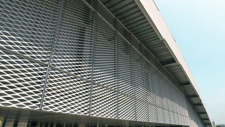 SKA 20-04 type expanded meshes Low carbon building materials insulate heat.