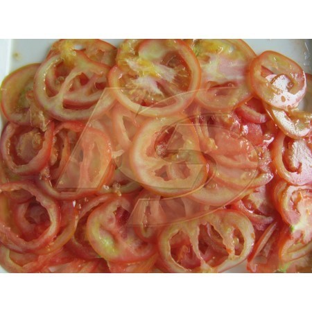 蕃茄切片 (可將根莖類、瓜果類切成片、絲。)
