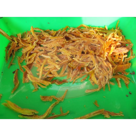 Dried mango shredding Blade is optional for different sized of slicing. Shredding Size: Up to 1.5mm (Fixed type)