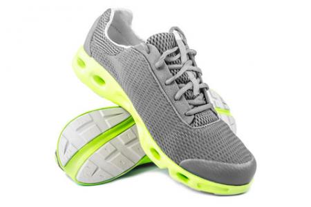 CORDURA® AFT：AFT系列透气性佳，适合做运动鞋款。