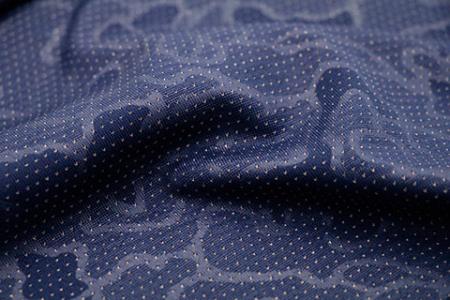 X-STATIC® 纤维布料是天然且永久性的抗菌抑臭纺织品。