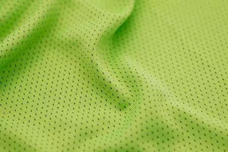 X-STATIC® 银纤维布料是天然且永久性的抗菌抑臭纺织品。