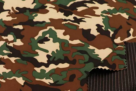 Three layers eVent® waterproof fabric.