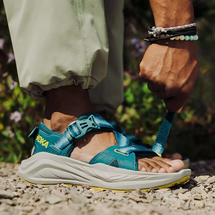 ARIAPRENE® TERRA 应用于新款登山运动型凉鞋Infini Hike TC 的鞋面