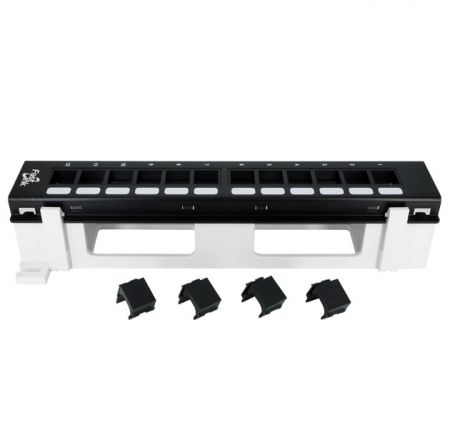 12埠空白配線架,附四個空白蓋