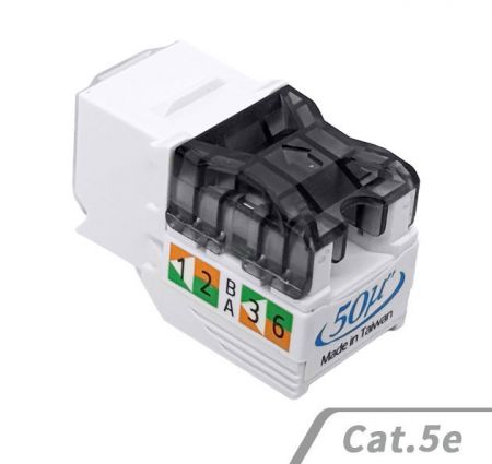 Cat.5E資訊插座，外掀式防塵門