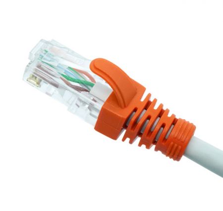 Cat.5e銅纜接頭的最大外徑為 Ø6.4mm