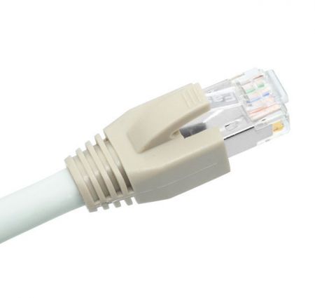 Идеальная совместимость со специализированными защитными ботинками RJ45