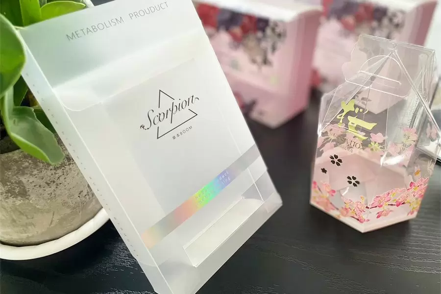 Boîtes d'emballage en plastique