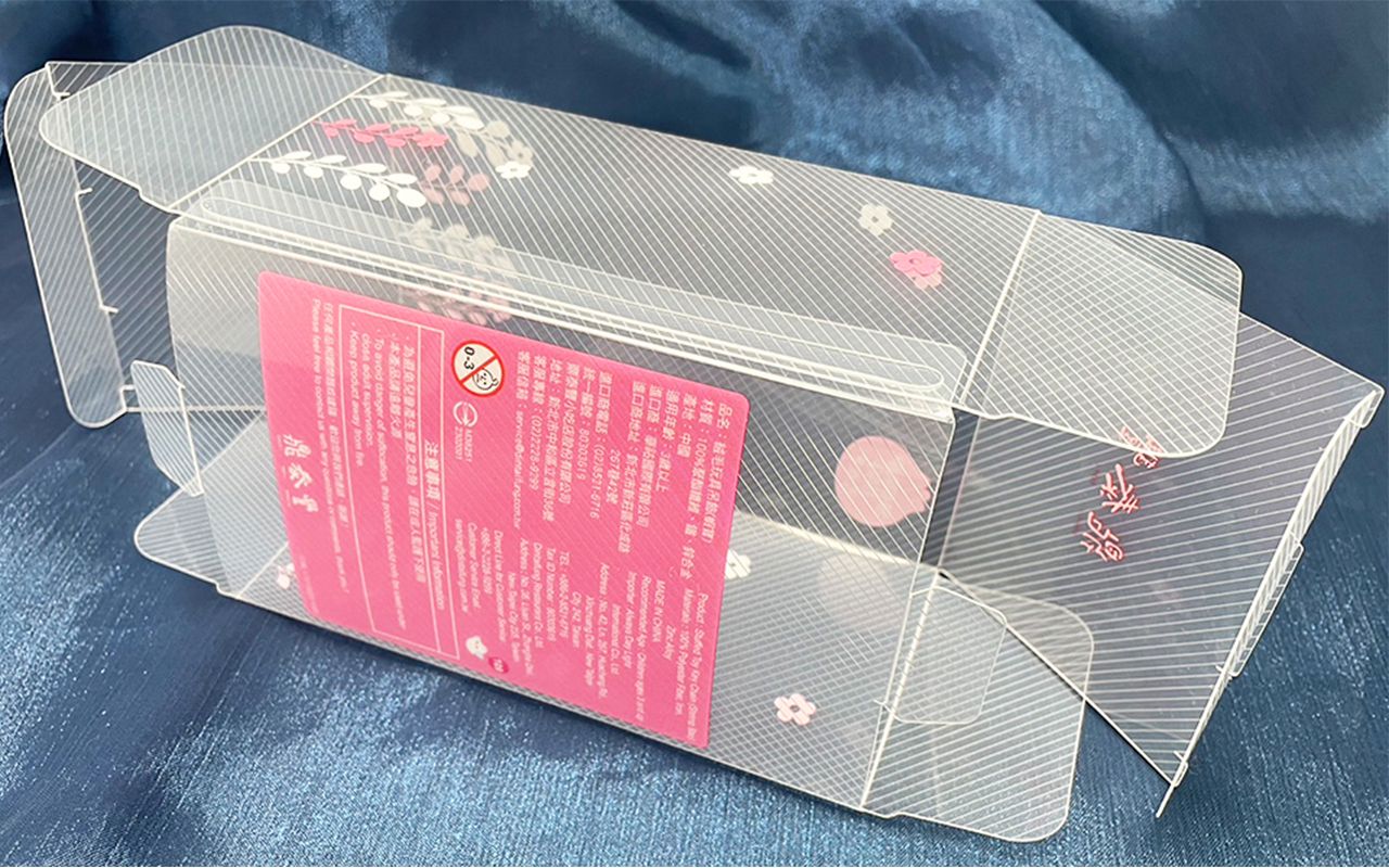 Conception de fermoir robuste pour les couvercles supérieur et inférieur.