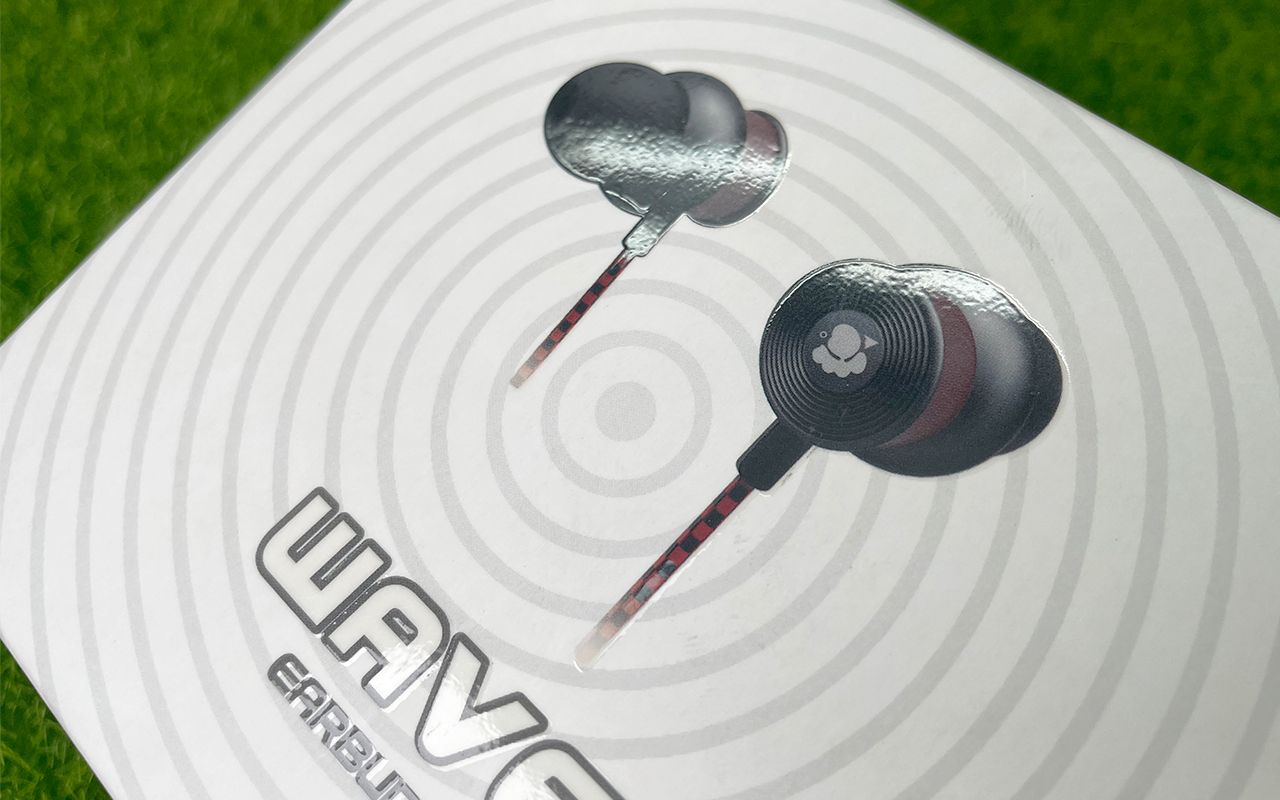 Revestimento UV localizado para realçar o apelo do produto