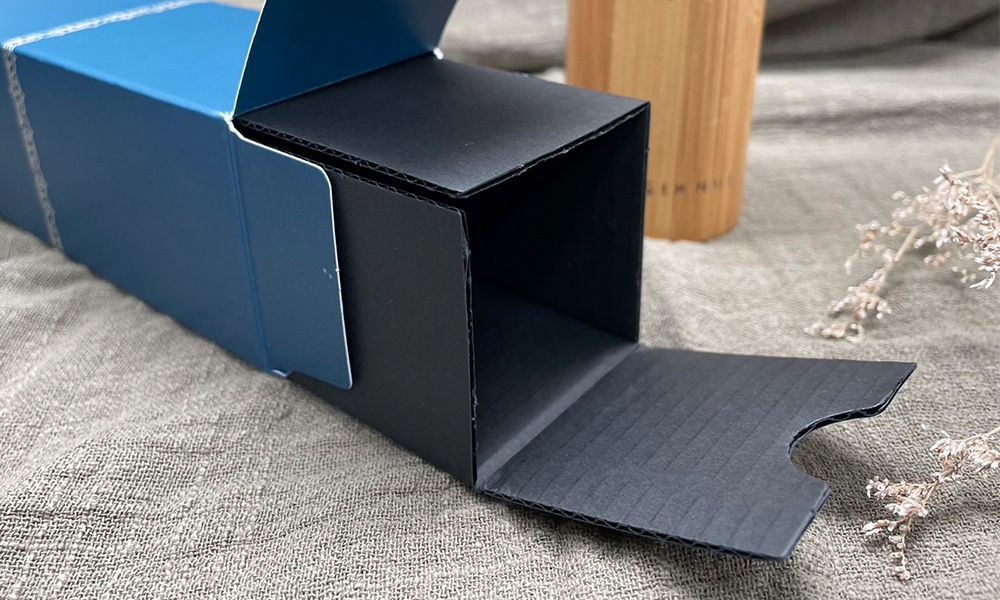 瓦楞材質的內襯設計