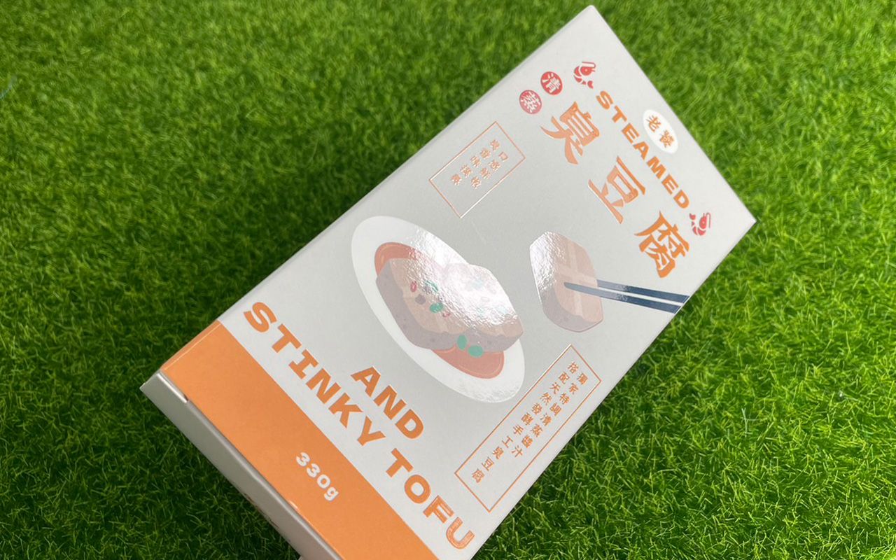 Tăng cường sức hấp dẫn hình ảnh với lớp sơn UV bóng