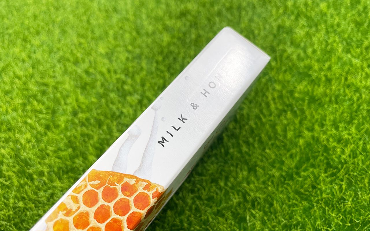 Caratteristica dell'effetto lucido acquoso