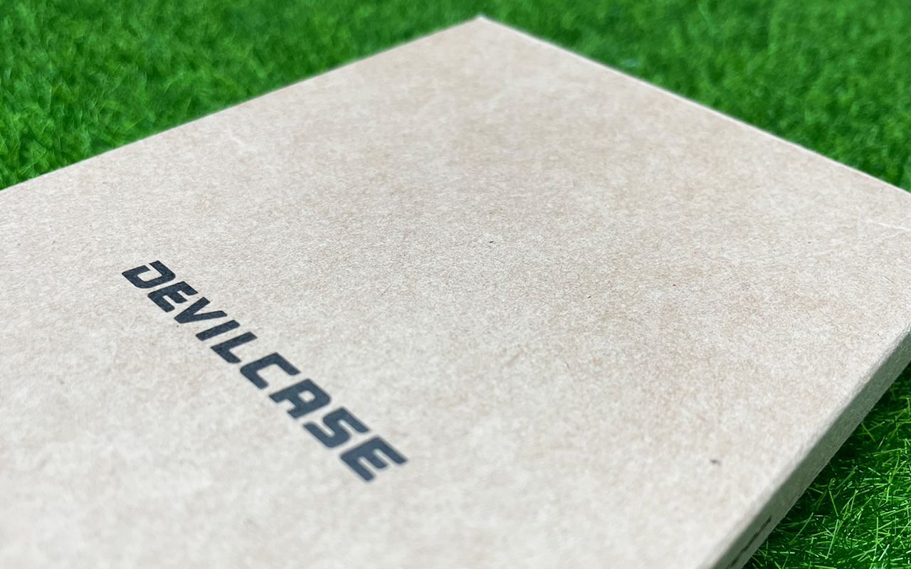 Materiale in pelle di mucca naturale ed ecologico